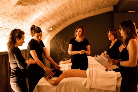 Massage érotique Maison de prostitution Liestal